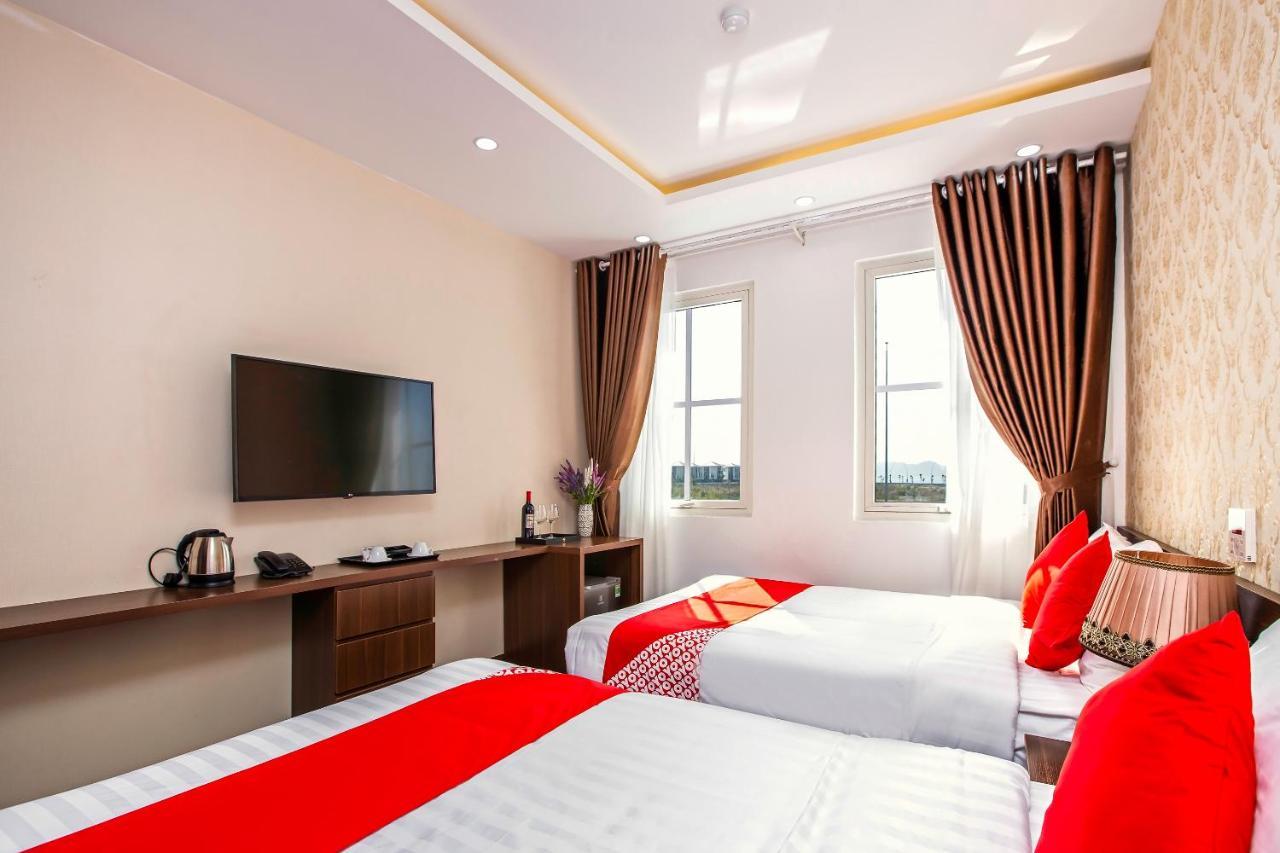 Hoang Long Hotel Ha Long Esterno foto